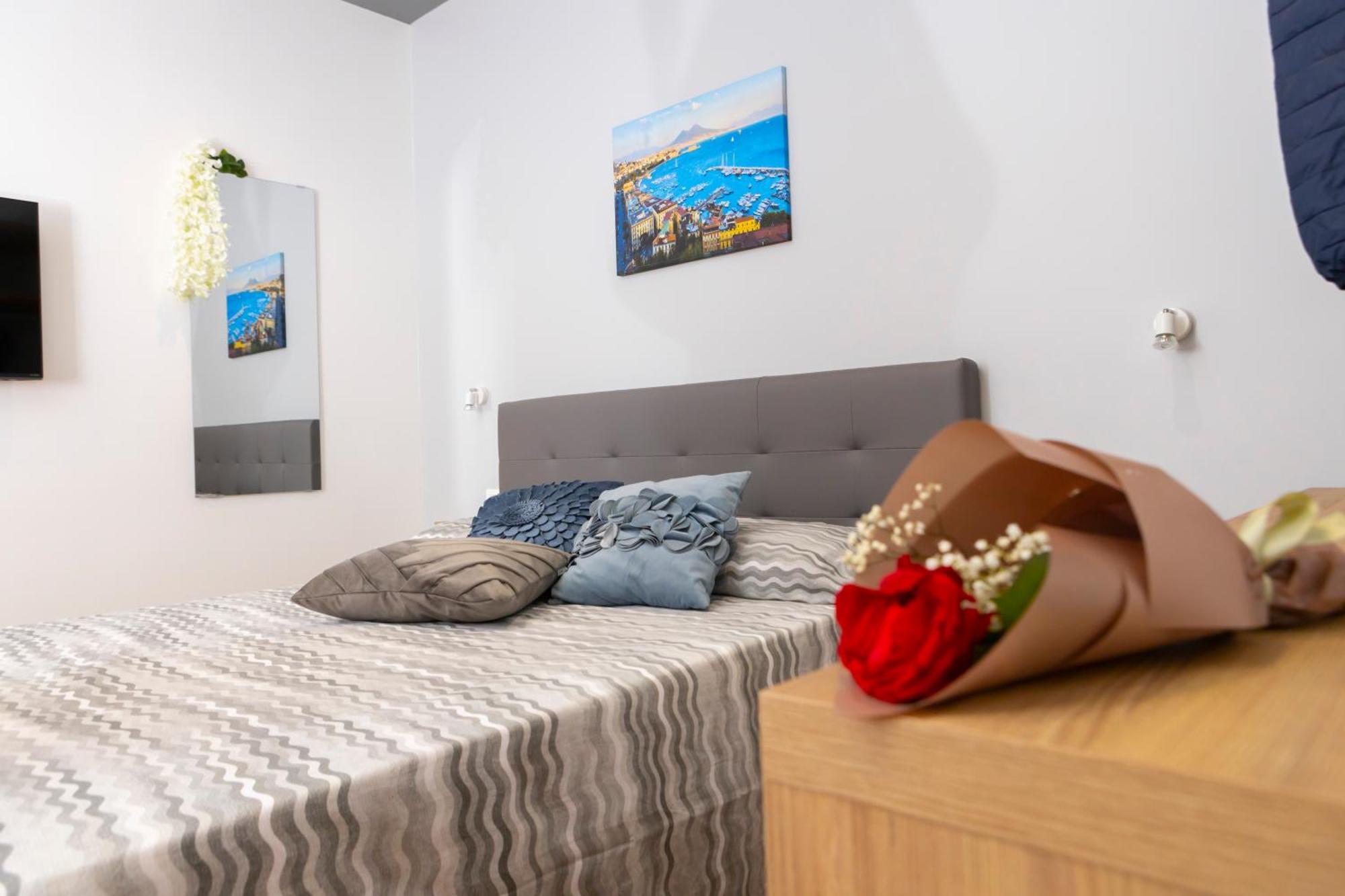 Alleria Rooms Napoli Exterior foto