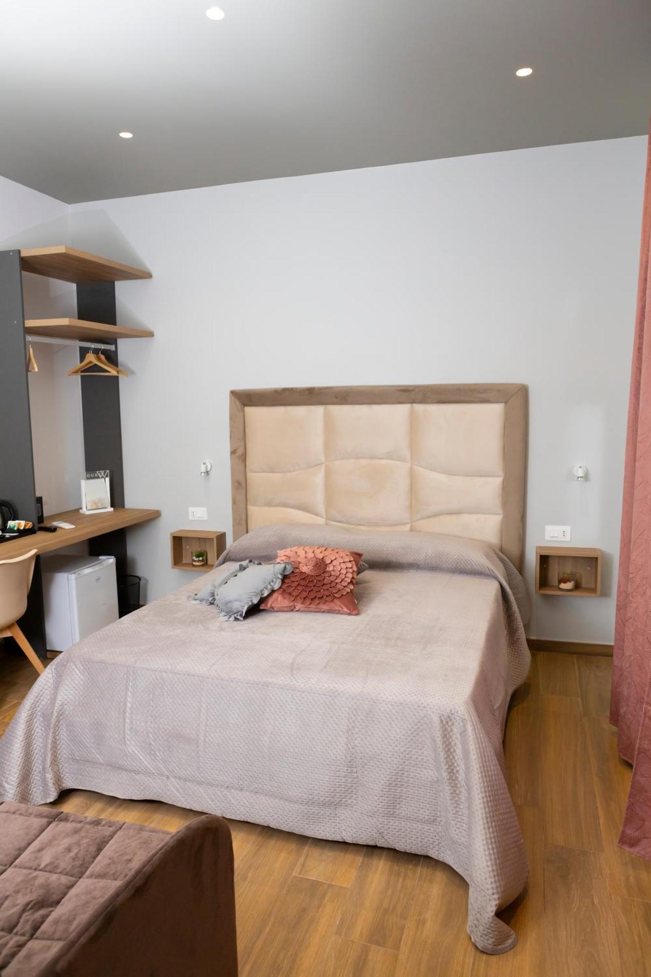 Alleria Rooms Napoli Exterior foto